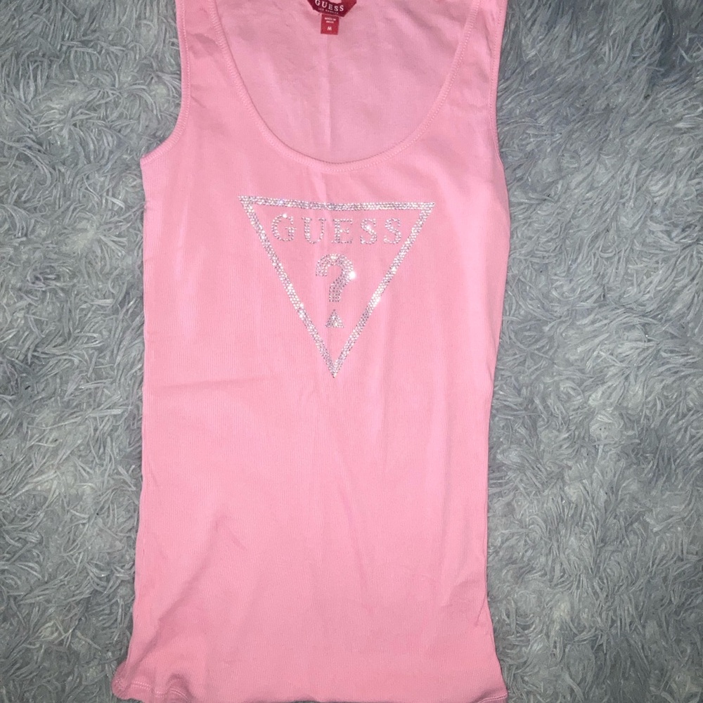 LISTING WILL BE REMOVED 5/7 GUESS Pink Fitted Sleeveless Tank Top    ♡